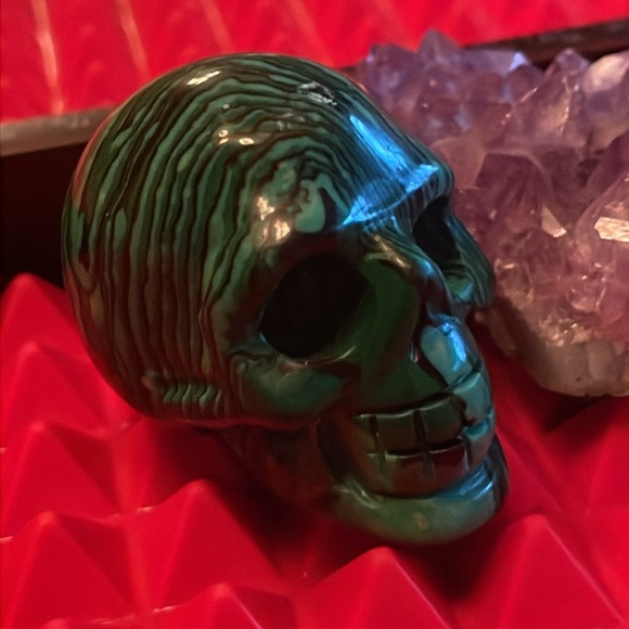 MALACHITE SKULLS - Picture 2 of 10